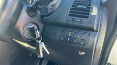 Hyundai ix20 1.4 Blue Drive SE Nav 5dr Petrol Hatchback